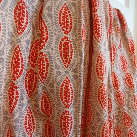 Beautiful J.Crew 100% Silk Scarf Wrap! - Picture 2 of 6